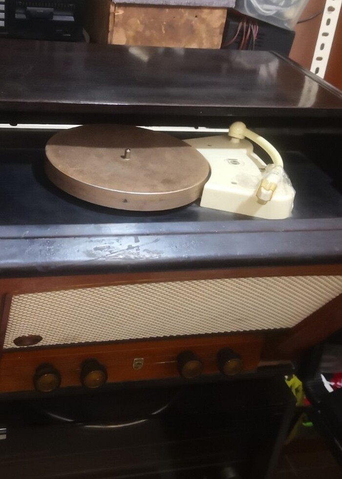 Philips HN532 1950 radyo pikap  - Görsel 2