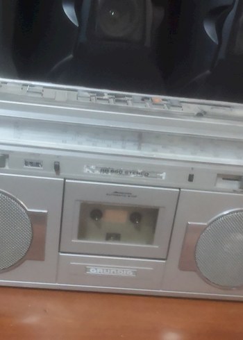 Grundig RR650 Radyo Kaset Çalar - Görsel 2