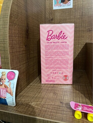 Diğer Barbie parfüm