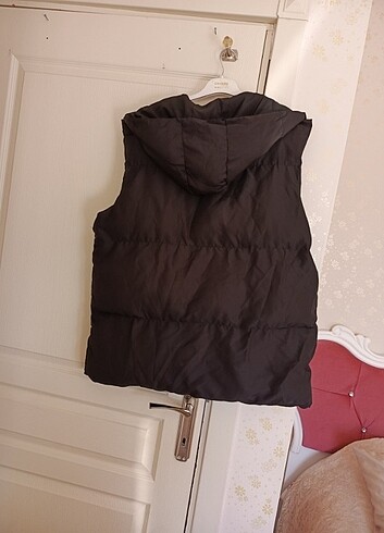 Kolsuz şişme kadın mont-yelek - Görsel 3