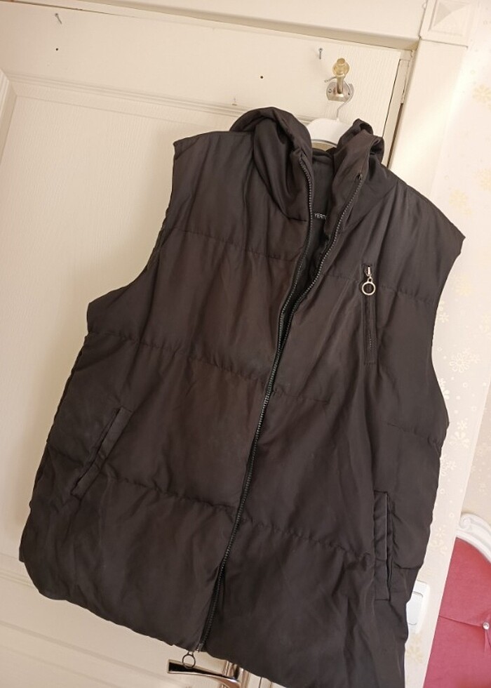 Kolsuz şişme kadın mont-yelek - Görsel 2