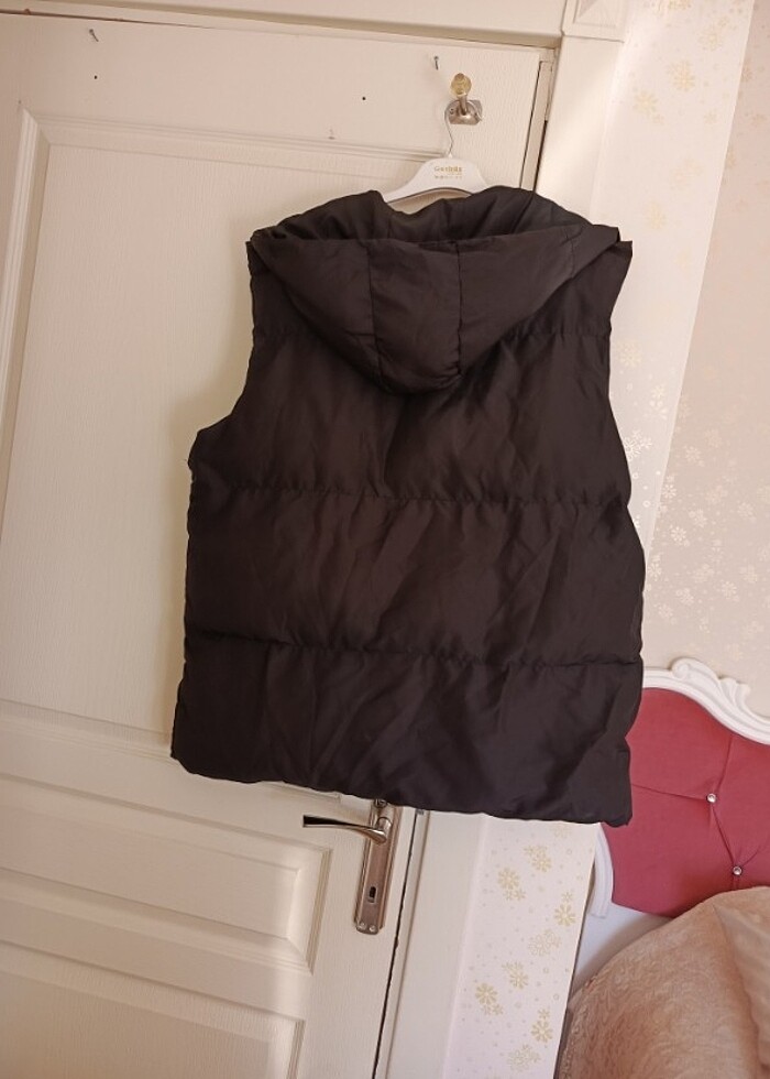 Kolsuz şişme kadın mont-yelek - Görsel 3