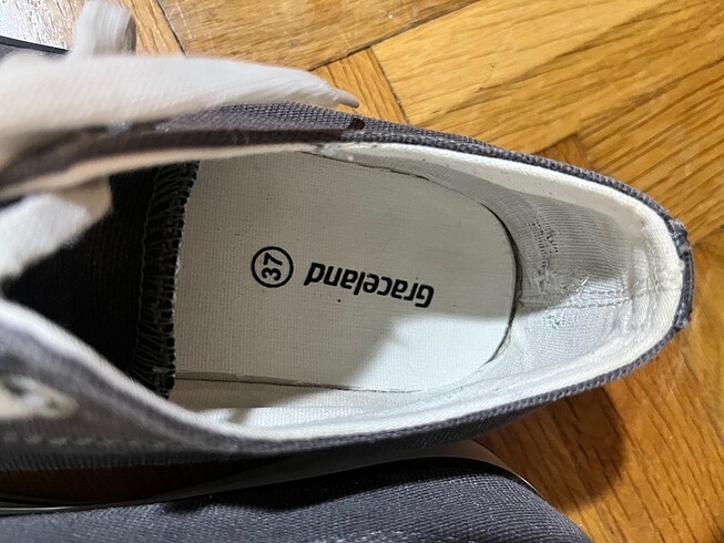 37 Beden gri Renk Convers