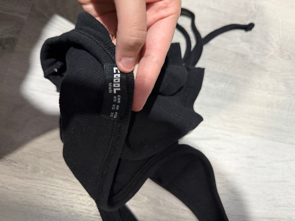 Siyah crop - Görsel 4