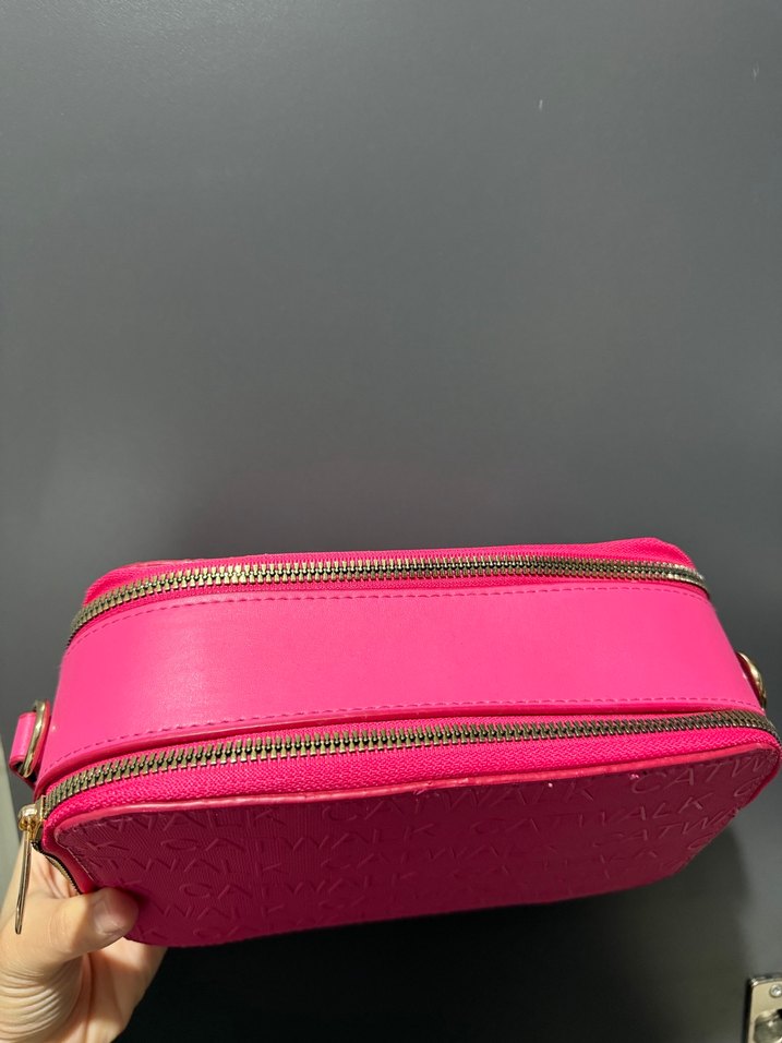 Fermuarlı Pembe Deri Kadın El Çantası - Görsel 3