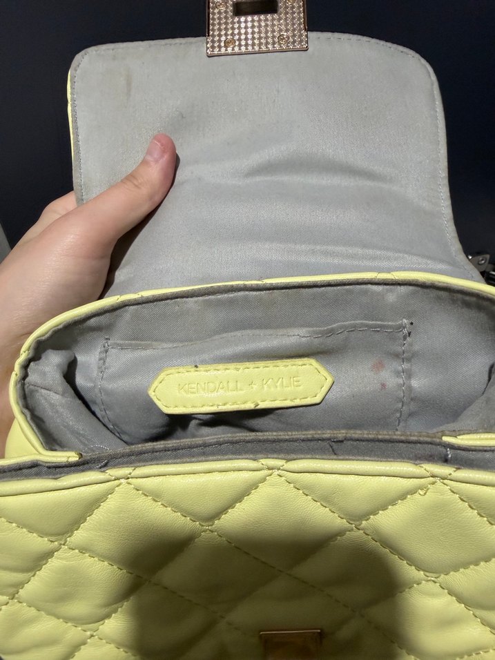 Bej Zincir Detaylı Deri Kadın Çanta - Görsel 3