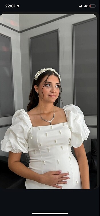 Nişan elbisesi