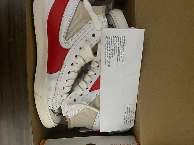 42.5 Beden beyaz Renk Nike Blazer Jumbo Kırmızı