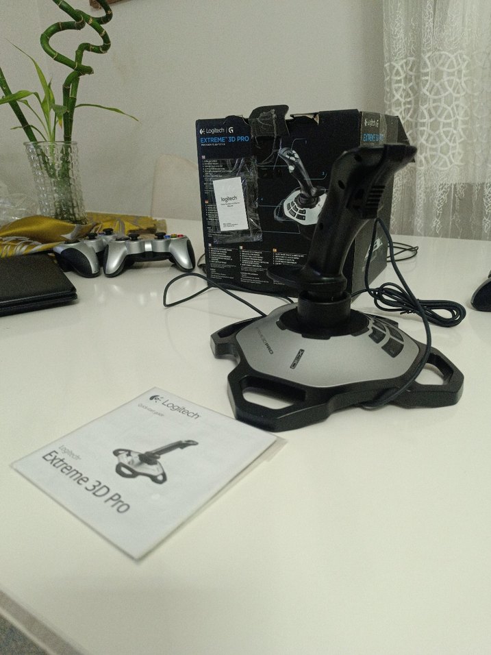 Logitech Extreme 3D Pro uçak similasyon - Görsel 4
