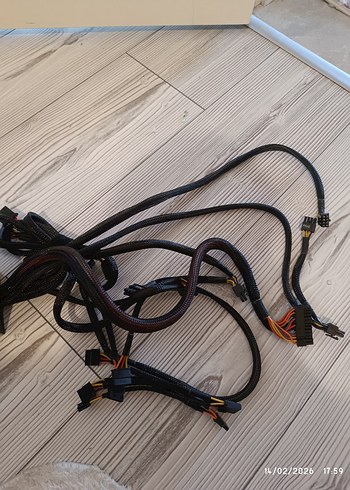 PowerBoost ELBR750W 80 Plus ATX Güç Kaynağı - Görsel 2