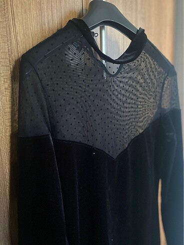 Bershka Elbise