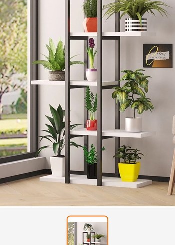 Gri ve Beyaz Çok Katlı Dekoratif Raf