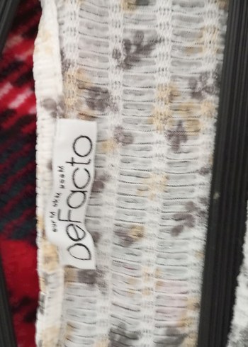 Düğmeli V Yakalı Kadın Bluz - Görsel 2