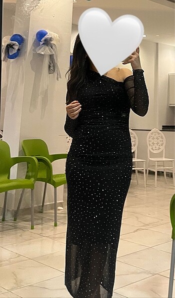 Şık gece elbisesi