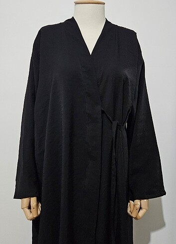 Siyah kimono 