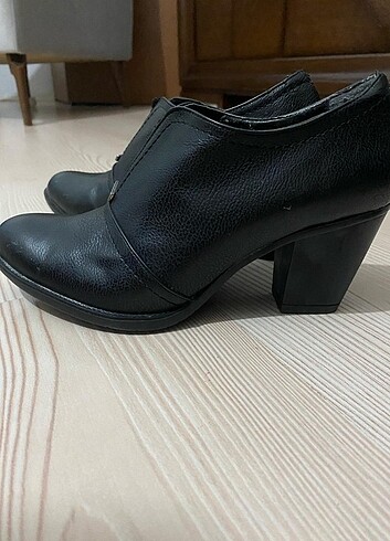 Kadın ayakkabı 