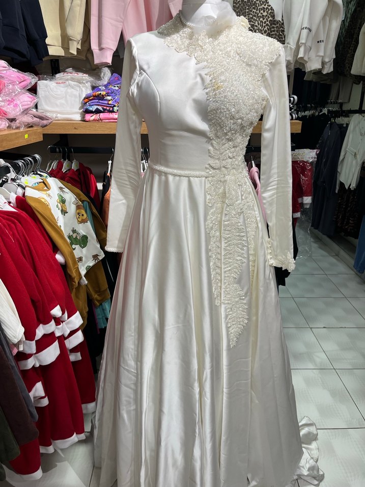 Tesettür 36 beden el dikimi kaliteli gelinlik - Görsel 2