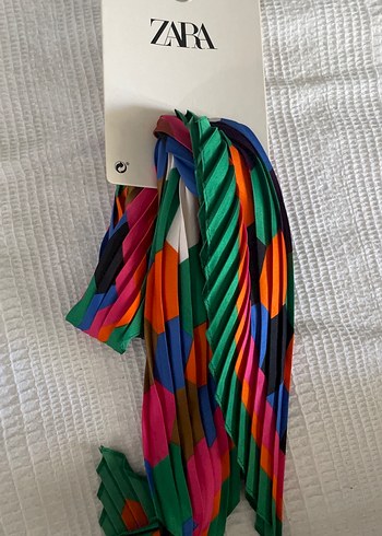 ZARA Çok Renkli Pilili Kadın Fular