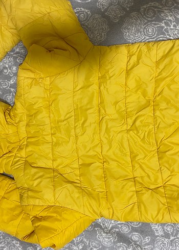 Sarı Kapüşonlu Fermuarlı Kadın Kışlık Mont - Görsel 3