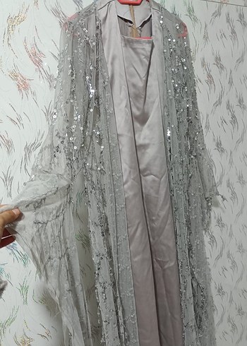 Uzun Kollu Gri İşlemeli Kadın Abiye Elbise - Görsel 2