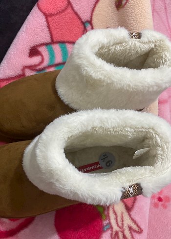 Kahverengi Kürklü Kadın Dolgu Topuk Bot - Görsel 2