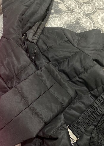 Kadın Siyah Kapüşonlu Midi Kemerli Kış Montu - Görsel 6