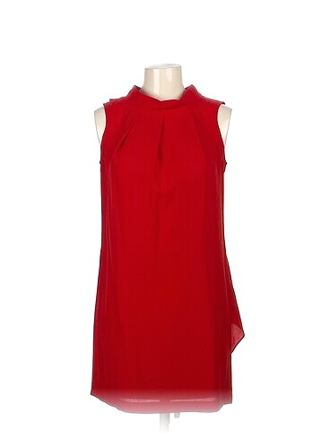PreLoved Kısa Elbise %70 İndirimli.