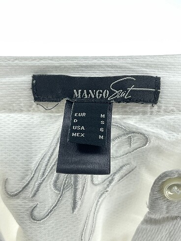 m Beden beyaz Renk Mango Gömlek %70 İndirimli.