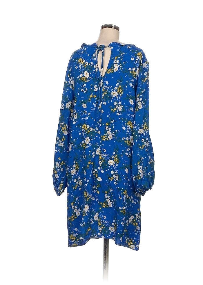 Trendyol & Milla Kısa Elbise %70 İndirimli. - Görsel 3