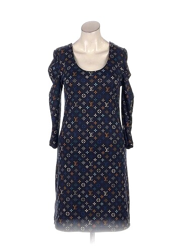 PreLoved Kısa Elbise %70 İndirimli.
