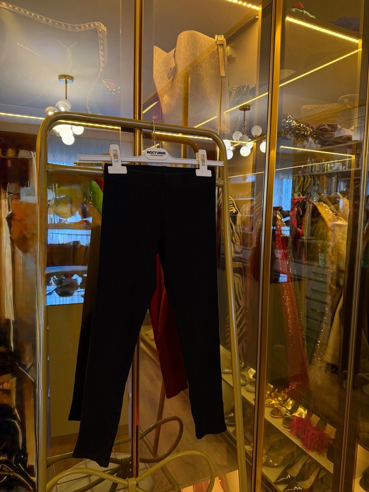 Siyah Tayt - Görsel 3