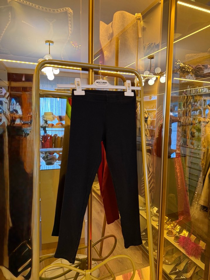 Siyah Tayt - Görsel 2