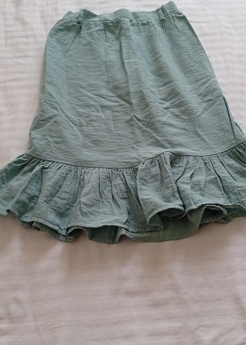 LC Waikiki kız çocuk etek volamlı midi