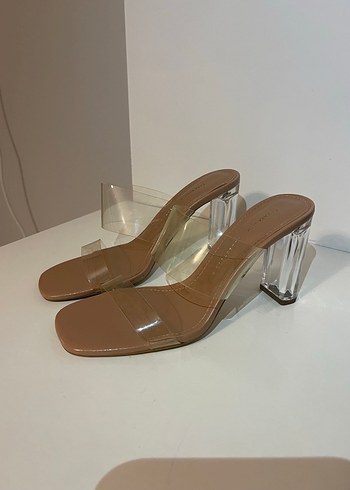 Zara Seffaf Topuklu Nude Terlik