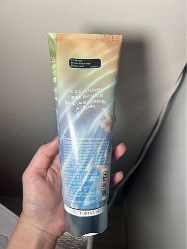 Victoria s Secret Victoria's Secret Bare Vanilla Splash Vücut Losyonu