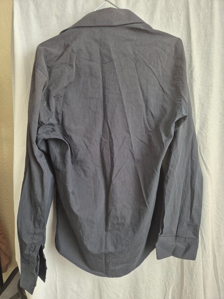 Siyah Keten Düğmeli Uzun Kollu Gömlek - Görsel 2