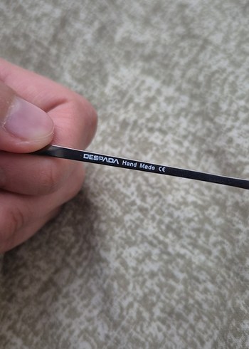 Siyah Kenarlı Gri Siyah Gözlük - Görsel 4