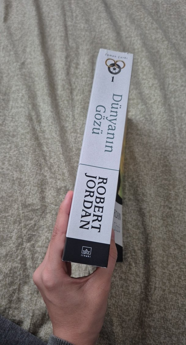 Robert Jordan - Dünyanın Gözü (Zaman Çarkı) - Görsel 2