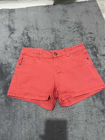 Pembe mini şort