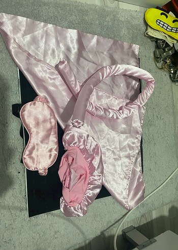 Pembe Uzun İnce Askılı Saten Pijama Takımı