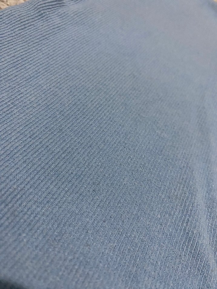 Mavi Düğmeli Kız Tişörtü - Görsel 4