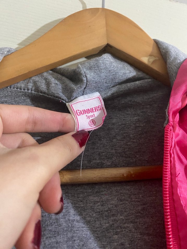 Pembe Fermuarlı Yağmurluk - Görsel 2