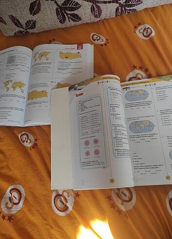 Coğrafya test kitabı tut ayt bir sürü kitabım var isteyene gönde