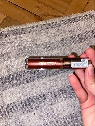  Beden Flormar Dewy Lip Gloss