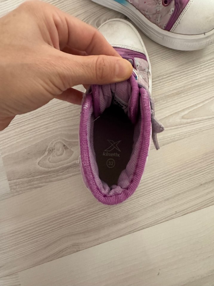 Kız Çocuk Mor Bağcıklı ve Cırtlı Spor Ayakkabı - Görsel 3