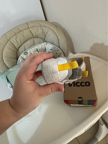 19 Beden beyaz Renk Vicco ilk adım ayakkabısı