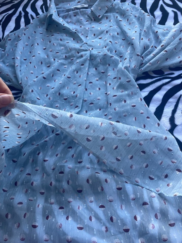 Mavi Desenli Kadın Gömlek - Görsel 4