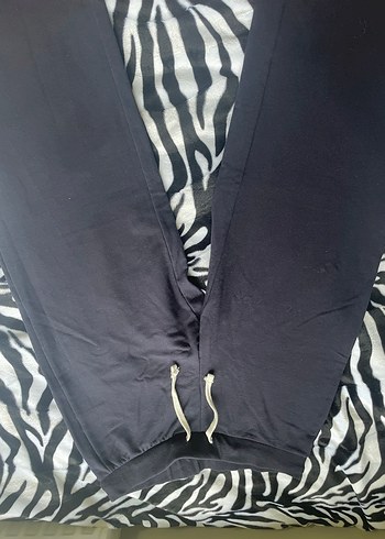 Lacivert düşük bel bol eşofman - Görsel 2