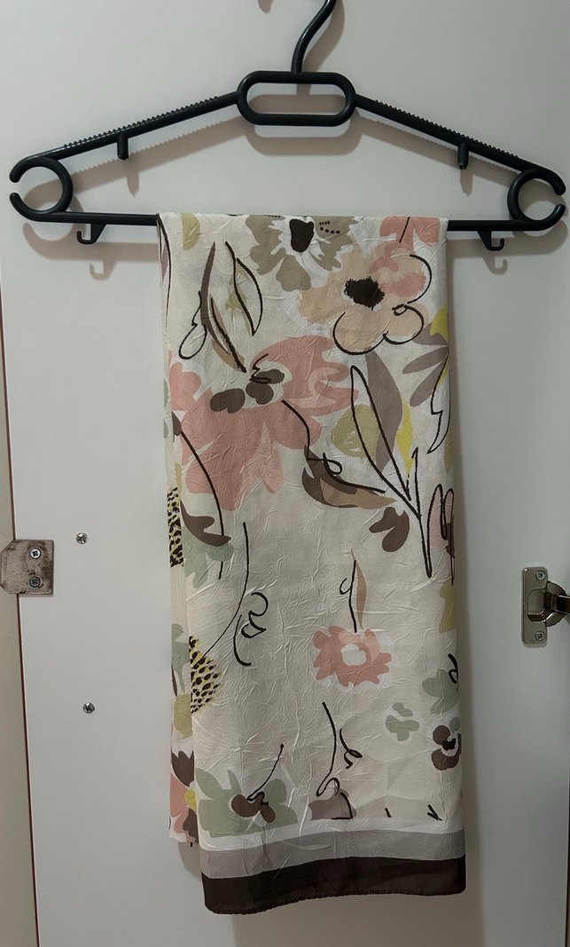 Kadın şal - Görsel 2