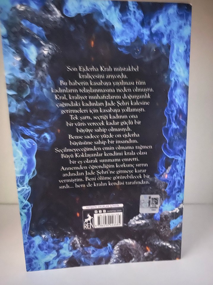 Son Ejderha Kralı - Leia Stone - Görsel 2